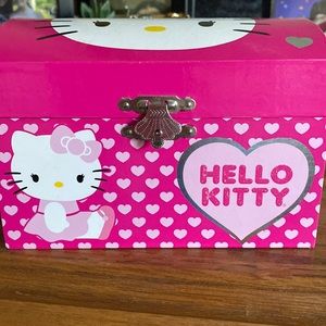 hello kitty music/jewelry box